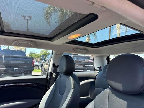 Used 2009 MINI Cooper Hardtop FWD image 30