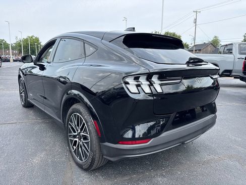Used 2025 Ford Mustang Mach-E Premium AWD/4WD image 9