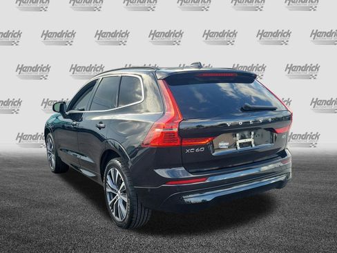 Used 2022 Volvo XC60 B5 Momentum w/ Advanced Package FWD image 5