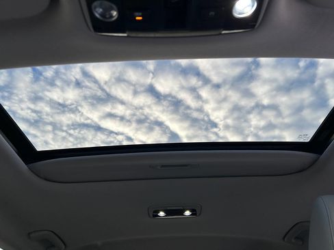 Used 2021 Kia Seltos EX image 18