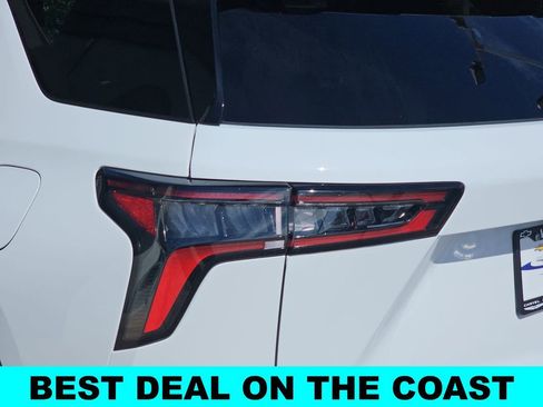 New 2026 Chevrolet Equinox LT w/ Safety and Technology Package FWD image 41