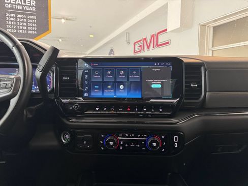Certified 2024 Chevrolet Silverado 2500 ZR2 AWD/4WD image 22