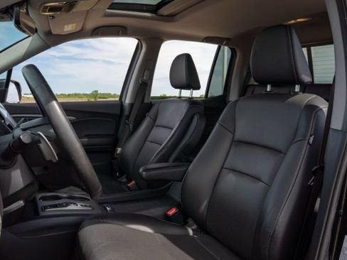 Used 2023 Honda Ridgeline RTL image 14