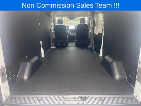 New 2026 Ford Transit 250 Low Roof AWD w/ Load Area Protection Package image 30