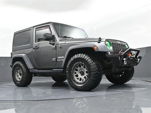 Used 2018 Jeep Wrangler Sport AWD/4WD image 27
