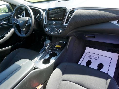 Used 2023 Chevrolet Malibu LT image 21