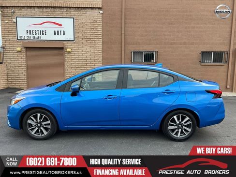 Used 2021 Nissan Versa SV image 1