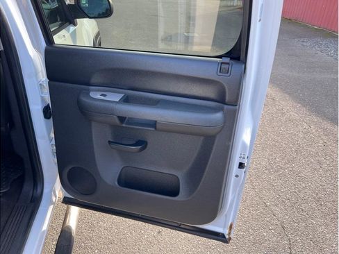 Used 2010 Chevrolet Silverado 1500 LT image 9