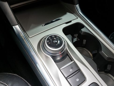 Used 2020 Ford Explorer Limited image 25