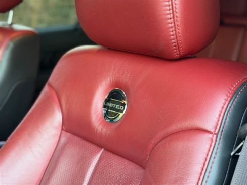 Used 2013 Ford F150 Limited image 18