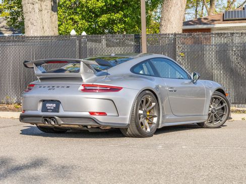 Used 2018 Porsche 911 GT3 RWD image 34