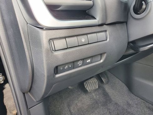 New 2026 Nissan Rogue SV image 20