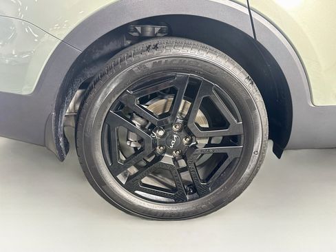Used 2024 Kia Telluride SX Prestige X-Line AWD/4WD image 11