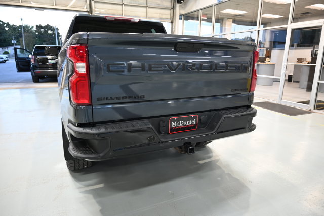 Used 2022 Chevrolet Silverado 1500 Custom Trail Boss w/ Safety Confidence Package AWD/4WD image 6