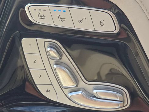 Used 2020 Mercedes-Benz G 550 image 6