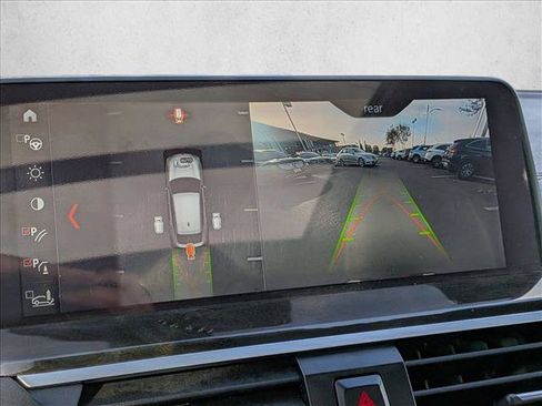 Used 2019 BMW X4 xDrive30i w/ Executive Package image 14