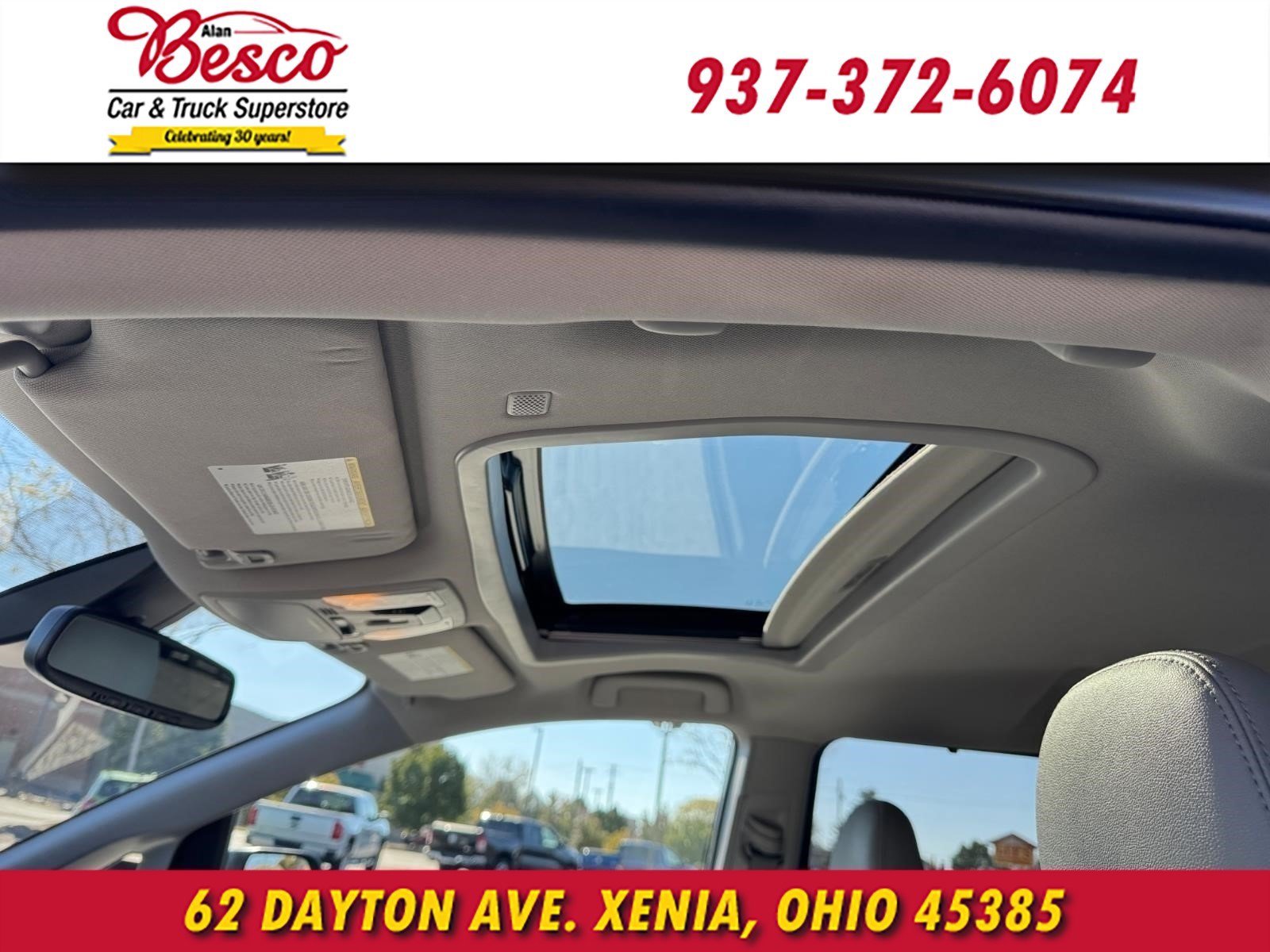 Used 2020 Toyota Sienna XLE w/ XLE Navigation Package AWD/4WD image 10