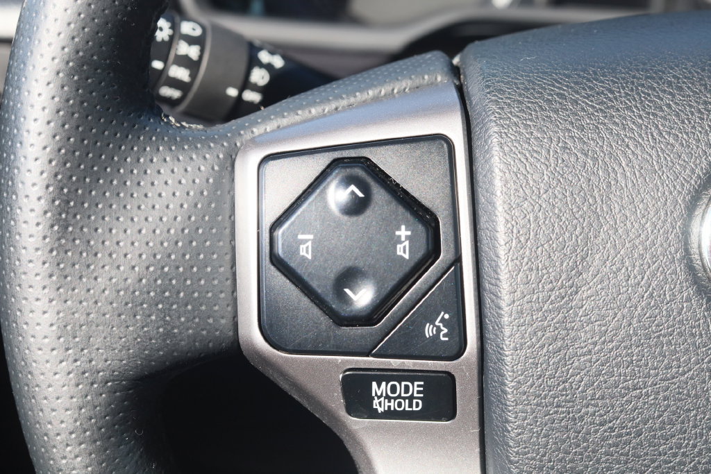 Certified 2023 Toyota 4Runner SR5 Premium w/ Moonroof Package AWD/4WD image 10