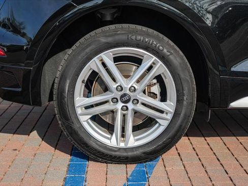 Certified 2023 Audi Q5 e Premium Plus w/ Premium Plus Package AWD/4WD image 13