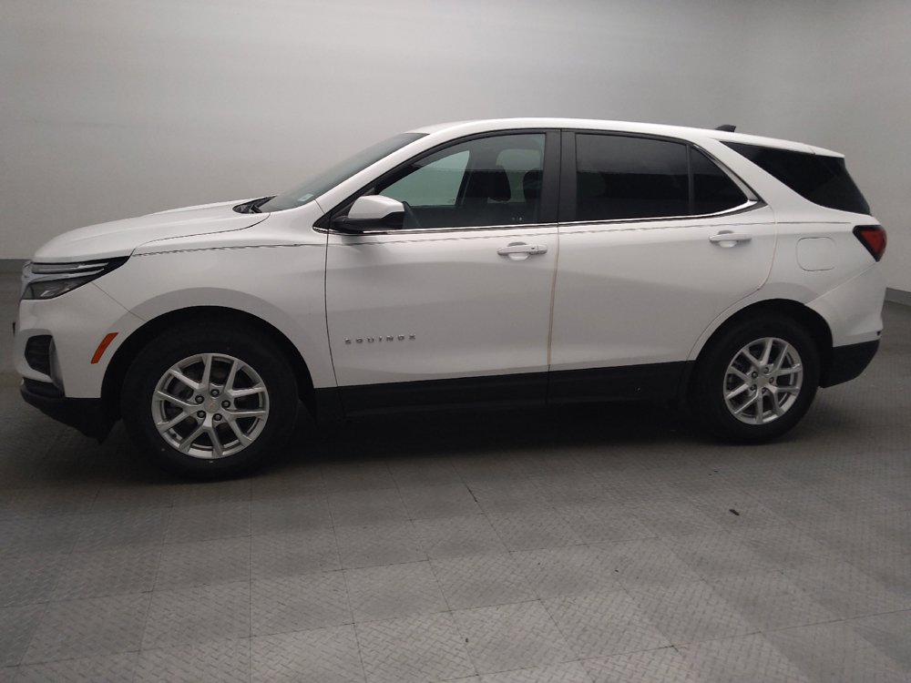 Used 2023 Chevrolet Equinox LT FWD image 2