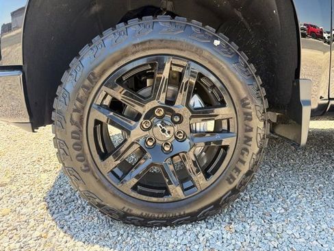 New 2026 Chevrolet Silverado 1500 LT Trail Boss AWD/4WD image 7