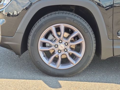 Certified 2023 GMC Terrain SLT FWD image 31