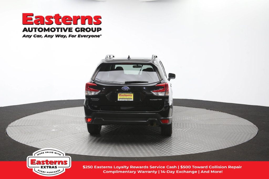 Used 2022 Subaru Forester Premium AWD/4WD image 42