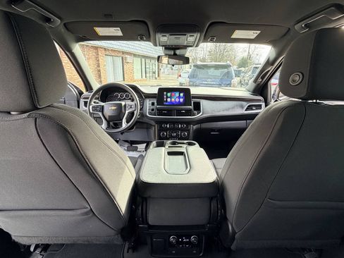 Used 2023 Chevrolet Tahoe 4WD image 35