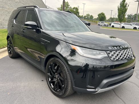 Certified 2025 Land Rover Discovery S AWD/4WD image 9