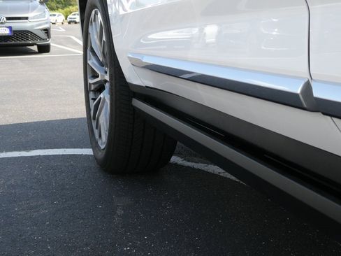 Used 2021 GMC Yukon Denali image 30