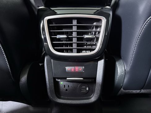 Used 2022 Lincoln Nautilus Reserve w/ Monochromatic Package image 25