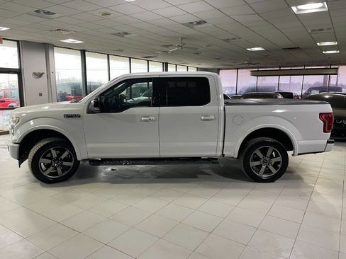 Used 2017 Ford F150 Lariat w/ Equipment Group 501A Mid image 4