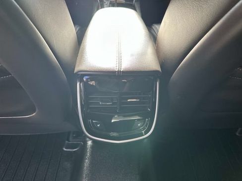 Used 2019 Cadillac XTS Luxury FWD image 13