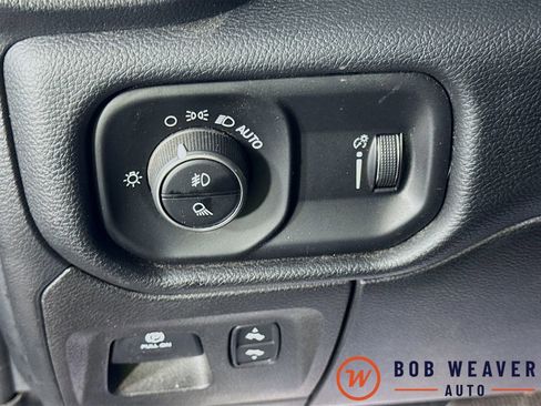 Used 2020 RAM 1500 Big Horn AWD/4WD image 12