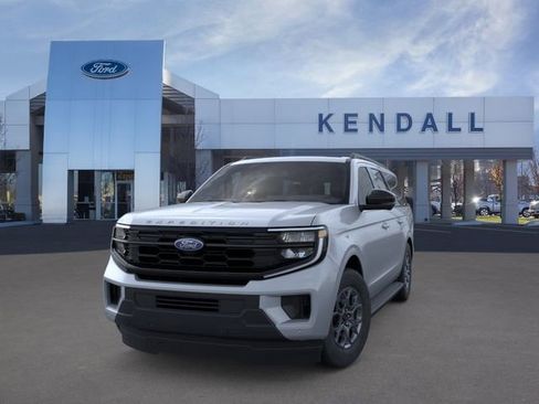 New 2026 Ford Expedition Max Active AWD/4WD image 2