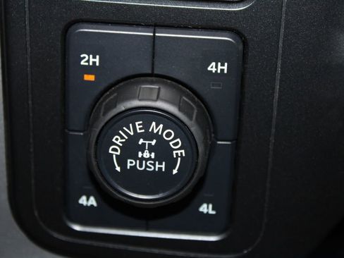 Used 2021 Ford F150 Lariat w/ Equipment Group 502A High image 46