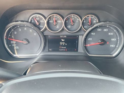 Used 2021 Chevrolet Tahoe LT w/ Luxury Package RWD image 15