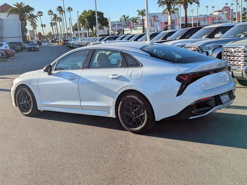 Used 2025 Kia K5 LXS image 4