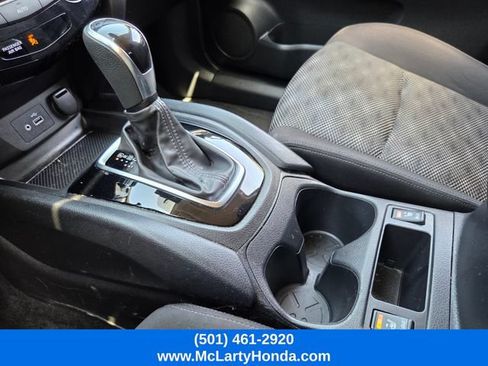 Used 2021 Nissan Rogue Sport SV FWD image 26