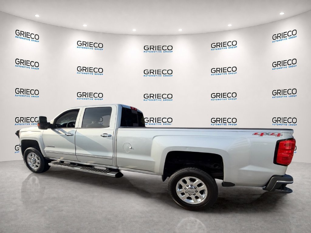Used 2015 Chevrolet Silverado 2500 LTZ w/ LTZ Plus Package AWD/4WD image 5