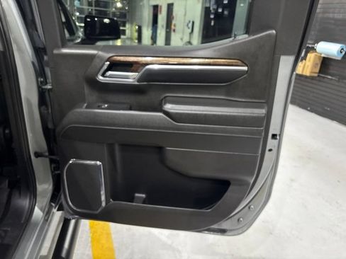 Used 2024 GMC Sierra 1500 Elevation AWD/4WD image 32