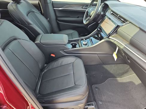 New 2026 Jeep Grand Cherokee Limited AWD/4WD image 24