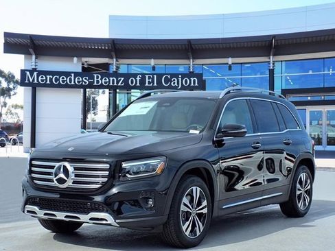 New 2026 Mercedes-Benz GLB 250 image 1