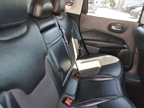 Used 2019 Jeep Compass Latitude w/ Popular Equipment Group image 10