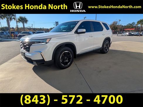 Certified 2025 Honda Pilot EX-L image 8