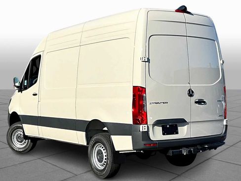 New 2025 Mercedes-Benz Sprinter 2500 image 3
