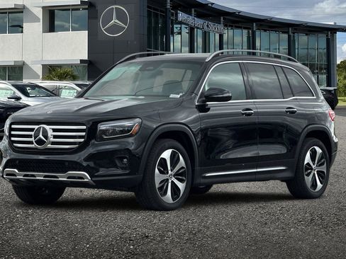 Used 2025 Mercedes-Benz GLB 250 image 8