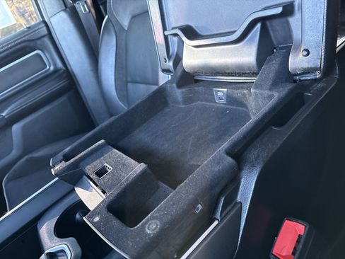 Used 2020 RAM 1500 Laramie image 30