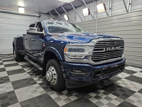 Used 2020 RAM 3500 Laramie AWD/4WD image 3