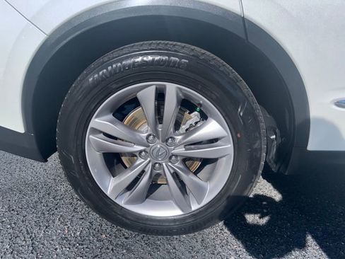 Used 2024 Acura MDX FWD image 31